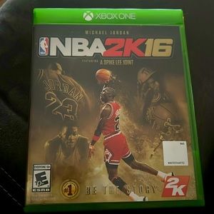 Xbox One NBA 2K16 Michael Jordan Special Edition - Like New